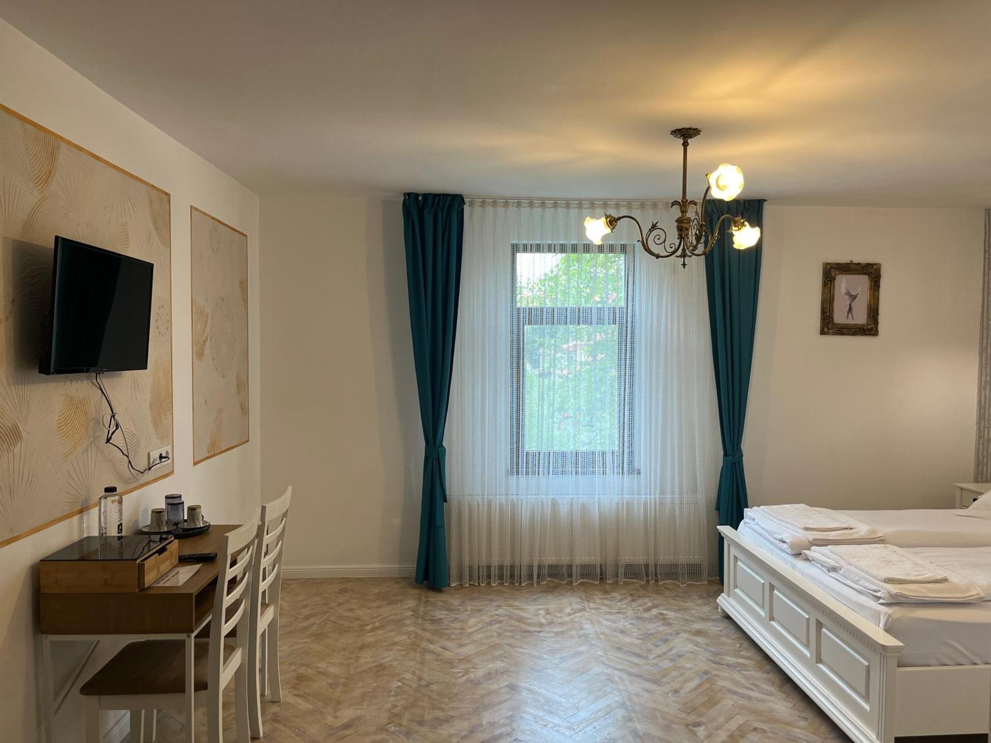 Casa Ciuc Hotel Sibiu Bagian luar foto